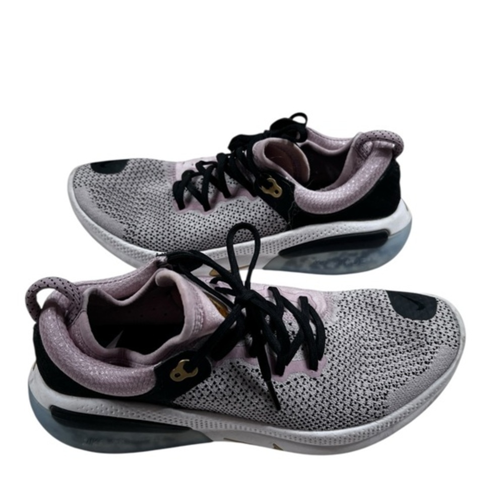 Nike Women's Sneakers in Black and Pink